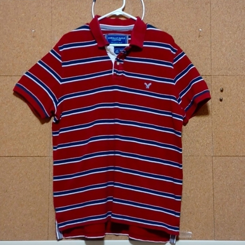 AMERICAN EAGLE OUTFITTERS MEN SHIRT SIZE LARGE IN RED AND BLUE